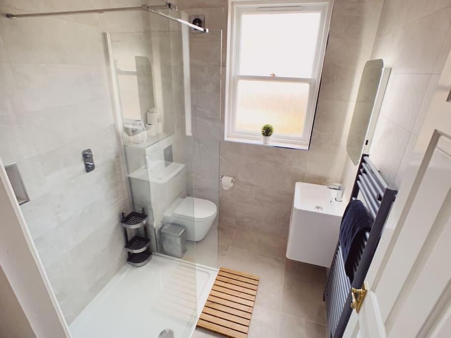 Tynemouth Seaside 3 Bed House Close To Beach/Bars/Restaurants - Parking Space Included Villa Buitenkant foto